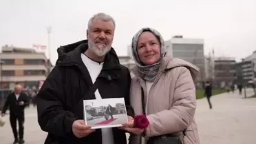 Düzce'de Sevgililer Günü'ne Özel Kırmızı Halı Sürprizi