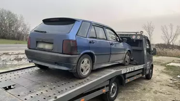 Edirne'de Trafik Kontrolünde Yakalanan Araç Otoparka Çekildi