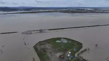 Edirne'de yatağından çıkan Tunca ve Meriç tarım arazilerini sular altında bıraktı