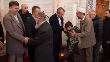 Vali Sezer Bayramda Vatandaşlarla Bir Araya Geldi