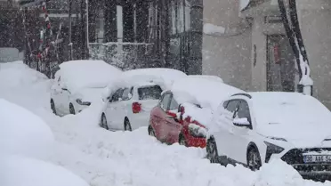 Elazığ ve Bingöl'de Kar Yağışı Etkili