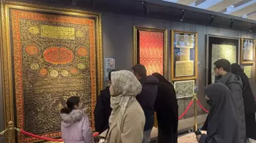 Erzurum'da Kutsal Emanetler Sergisi Yoğun İlgi Görüyor