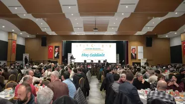 Esenyurt Belediyesi Başkan Vekili Aksoy, öğretmenlerle buluştu