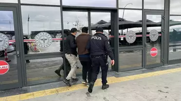Eskişehir'de Uyuşturucu Kullanan Şüpheli Gözaltına Alındı