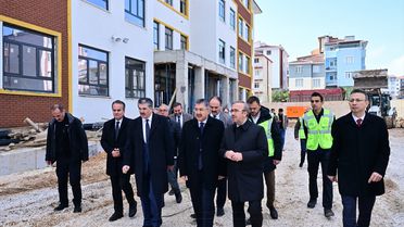 Vali Yılmaz, Emek Anadolu Lisesi İnşaatını İnceledi