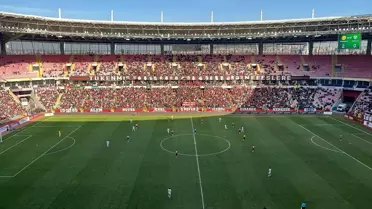 Eskişehirspor Taraftarından Espana Coşkusu