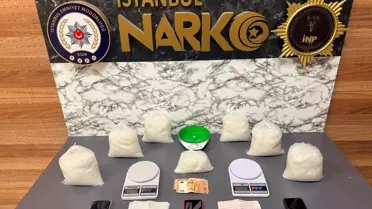 Fatih'te Uyuşturucu Operasyonu