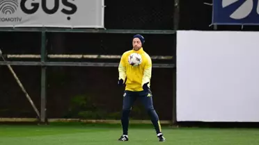 Fenerbahçe Nottingham'a Hazırlanıyor