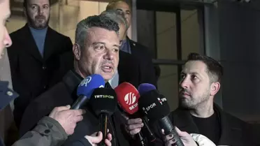 Fenerbahçe Tedesco ile Devam Dedi