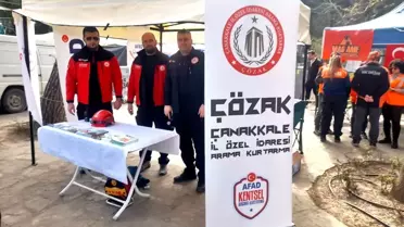 Gelibolu'da Afet Gönüllüleri Tanıtım Standı