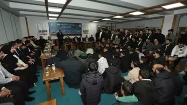 Gençlik ve Spor Bakanı Bak, Diyarbakır'da gençlerle bir araya geldi Açıklaması