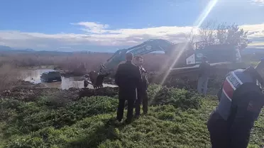 Mahsur Kalan Araç DSİ Ekipleriyle Kurtarıldı