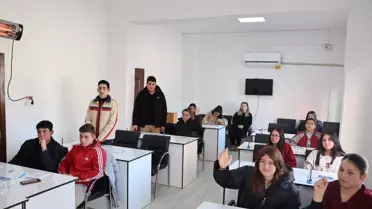 Gülnar'da Gençlik Meclisi Kuruldu