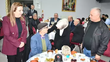 Gümüşhacıköy'de gazi ve şehit aileleri onuruna iftar programı düzenlendi