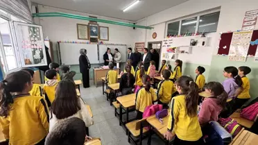 Başkan Toy'dan Öğrencilere Bayram Harçlığı