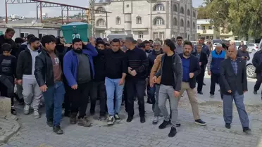 Antakya'da 4 Yaşındaki Çocuğun Cenazesi Defnedildi