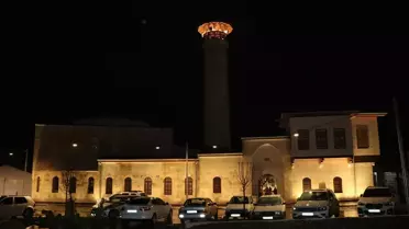 Ramazan'da Teravih Namazı İki Şehirde Kılındı