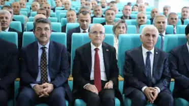 Hazine ve Maliye Bakanı Şimşek, Siirt'te ziyaretlerde bulundu