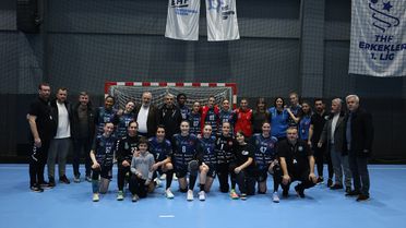 Bursa BŞB, PAOK'u Yenerek Avantajı Elde Etti