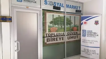 Hınıs'ta Sosyal Market Açıldı