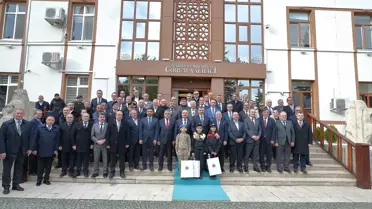 Bakan Çiftçi Çorum'da Ziyaretlerde Bulundu