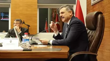 Bakan Çiftçi'den KOM'a Ziyaret