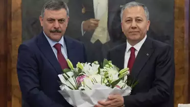 İçişleri Bakanlığı'nda devir teslim! Ali Yerlikaya, görevini Mustafa Çiftçi'ye bıraktı