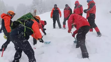 Ilgaz Dağı'nda Çığda Arama Kurtarma Tatbikatı