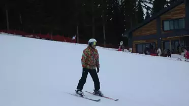 Ilgaz Dağı'nda Yoğun Kayak Keyfi