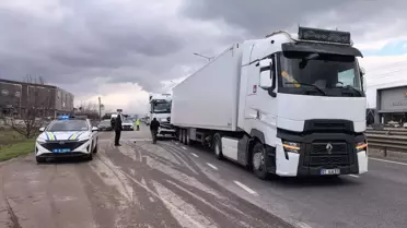 İnegöl'de Tanker ve Tır Çarpıştı