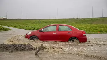 Erbil'de Sağanak Yağış Trafiği Olumsuz Etkiledi
