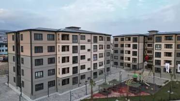 İş Bankası, Adıyaman'da Depremzedelere Lojman Teslim Etti