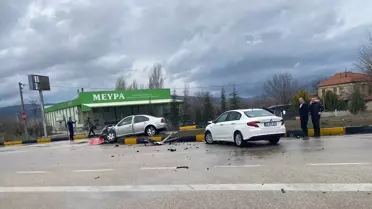 Isparta'da Trafik Kazası: 4 Yaralı