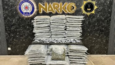 İstanbul'da Uyuşturucu Operasyonu: 5 Gözaltı