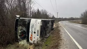 Çatalca'da Midibüs Kazası: 3 Polis Yaralı