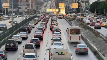İstanbul'da Trafik Yoğunluğu Yüzde 90