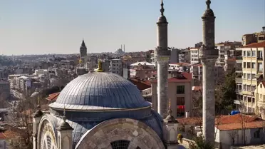 Cihangir Camisi'nin Tarihi ve Mimari Özellikleri