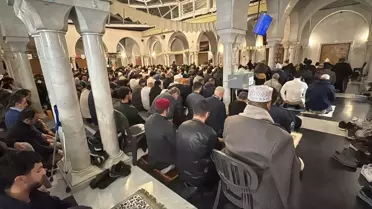 İsviçre'de İlk Teravih Namazı