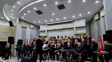 İzmir'de Çanakkale Şehitlerini Anma ve Kahramanlık Türküleri konseri düzenlendi