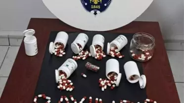 Bayındır'da Uyuşturucu ve Silah Ele Geçirildi