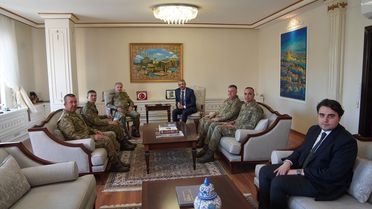 Kara Kuvvetleri Komutanı Orgeneral Tokel, Edirne Valisi Sezer'i ziyaret etti