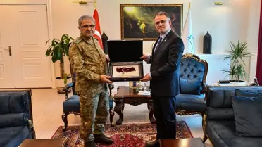 Kara Kuvvetleri Komutanı Van'da