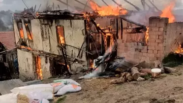 Karabük'te Ahşap Evde Yangın