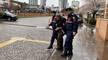 Baba Oğulunu Av Tüfeğiyle Öldürdü