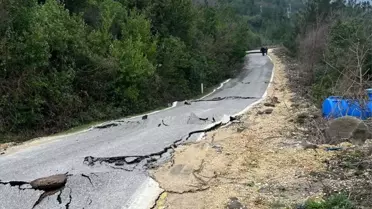 Kastamonu'da Heyelan, Kara Yolunu Kapattı