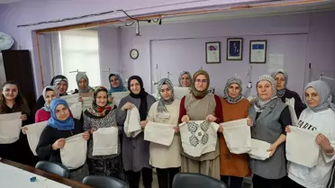 Taşköprü'de Bez Çanta İle Ekonomik Destek