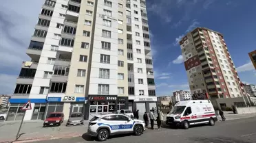 Kayseri'de 83 Yaşındaki Adam Düşerek Hayatını Kaybetti