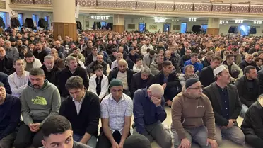 Bayram Namazı Coşkusu