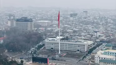 Oş'ta Devlet Bayrak Günü Töreni