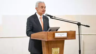 Kırklareli Valisi Turan, Babaeski ilçesinde düzenlenen iftar programına katıldı